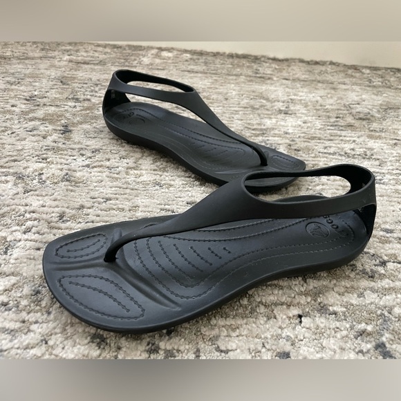Crocs Sexi Serena Black Womens Size 7 Thong Sandals T Strap - Picture 3 of 7